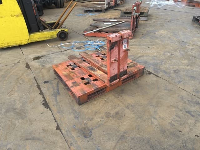 FORKLIFT NAIL — Auction (lot 8461-16530)