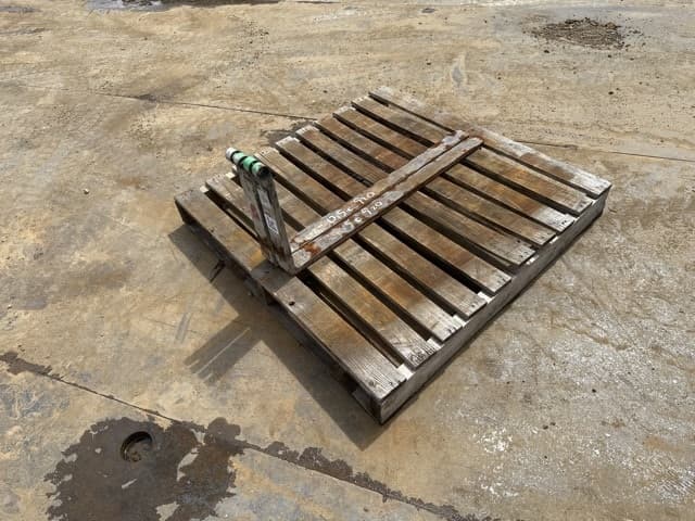 FORKLIFT NAIL — Auction (lot 8461-16531)