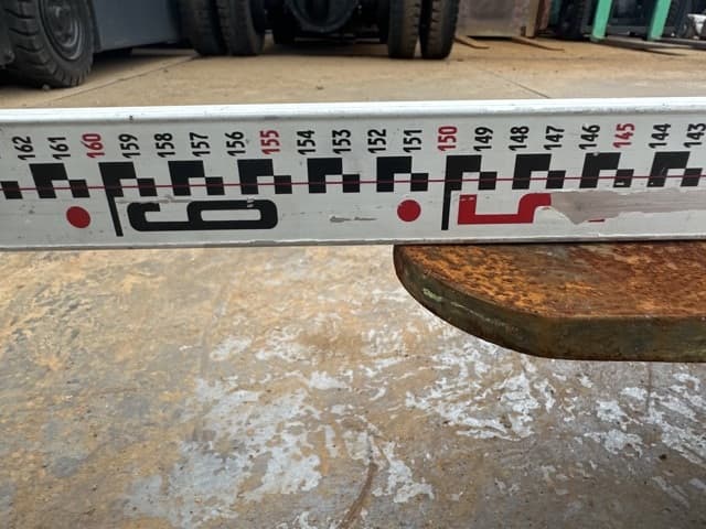 FORKLIFT NAIL — Auction (lot 8461-16533)