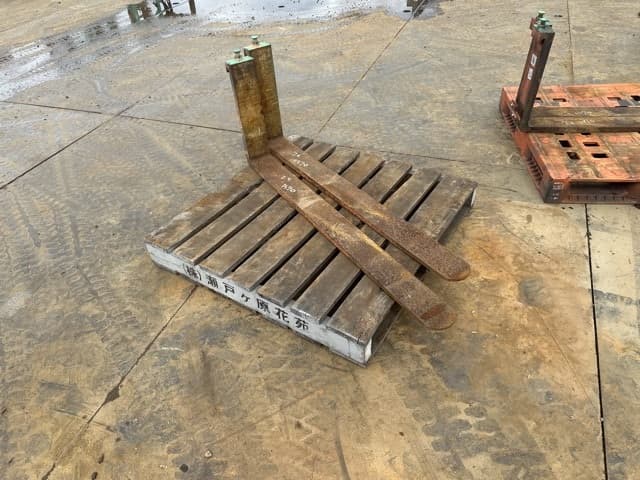 FORKLIFT NAIL — Auction (lot 8461-16534)