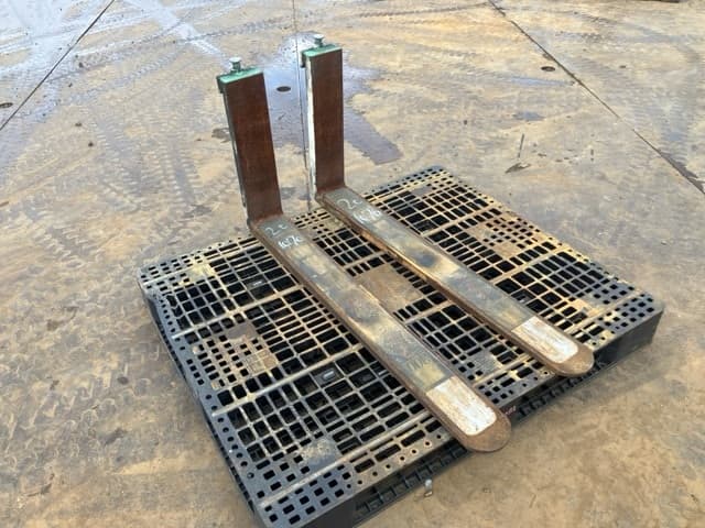 FORKLIFT NAIL — Auction (lot 8461-16535)