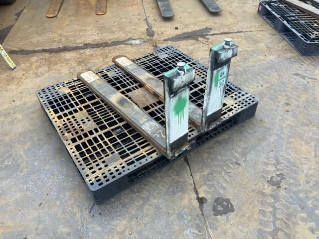 FORKLIFT NAIL — Auction (lot 8461-16535)