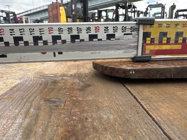 FORKLIFT NAIL — Auction (lot 8461-16536)
