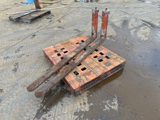 FORKLIFT NAIL — Auction (lot 8461-16537)