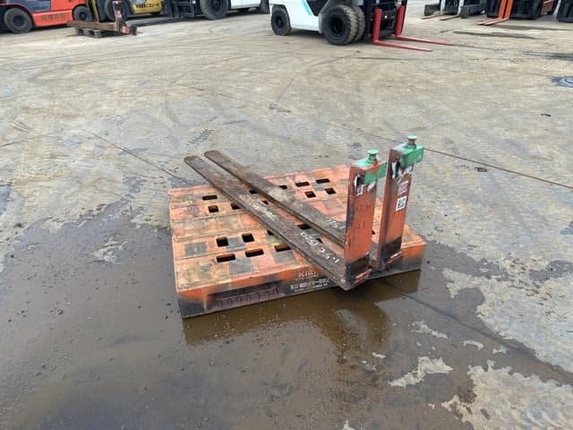 FORKLIFT NAIL — Auction (lot 8461-16537)