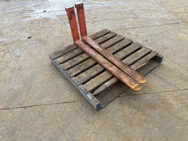 FORKLIFT NAIL — Auction (lot 8461-16538)
