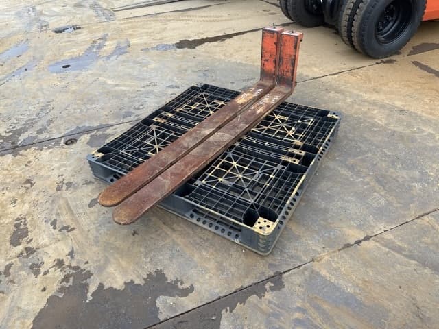 FORKLIFT NAIL — Auction (lot 8461-16542)