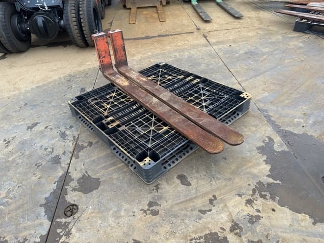 FORKLIFT NAIL — Auction (lot 8461-16542)