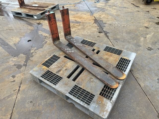 FORKLIFT NAIL — Auction (lot 8461-16543)