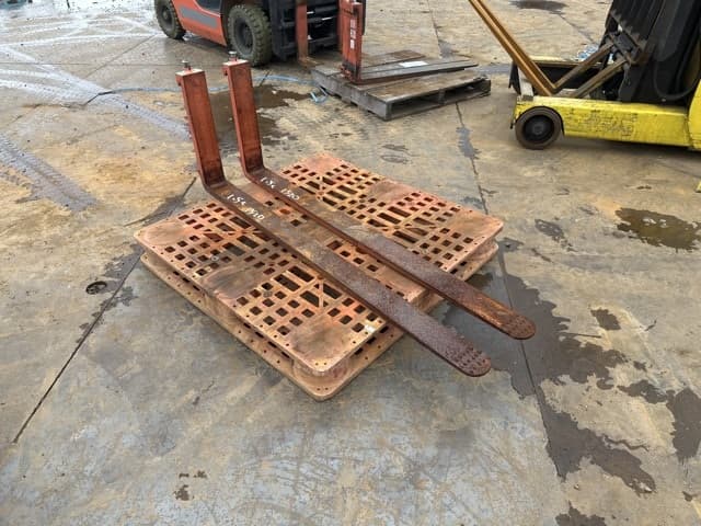 FORKLIFT NAIL — Auction (lot 8461-16544)