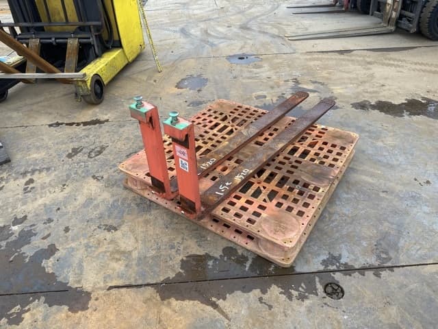 FORKLIFT NAIL — Auction (lot 8461-16544)