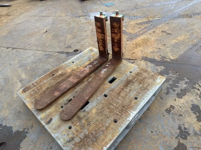 FORKLIFT NAIL — Auction (lot 8461-16545)