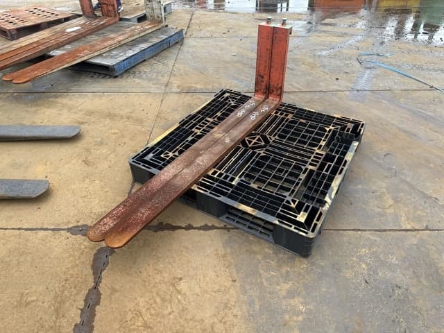 FORKLIFT NAIL — Auction (lot 8461-16546)