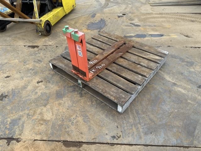 FORKLIFT NAIL — Auction (lot 8461-16554)