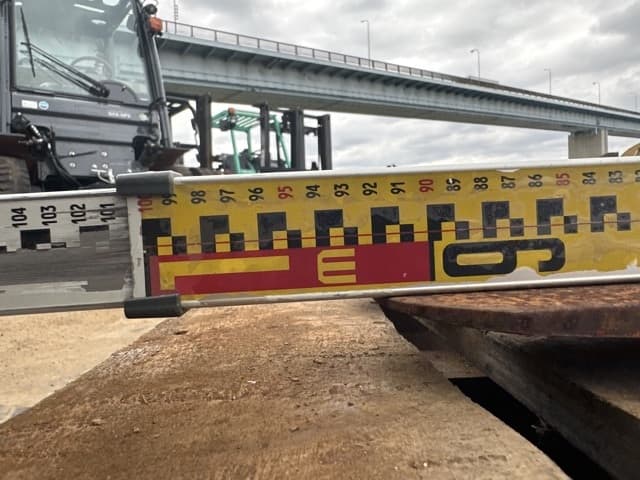 FORKLIFT NAIL — Auction (lot 8461-16554)