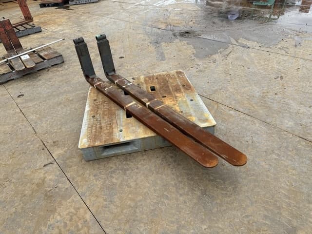 FORKLIFT NAIL — Auction (lot 8461-16557)