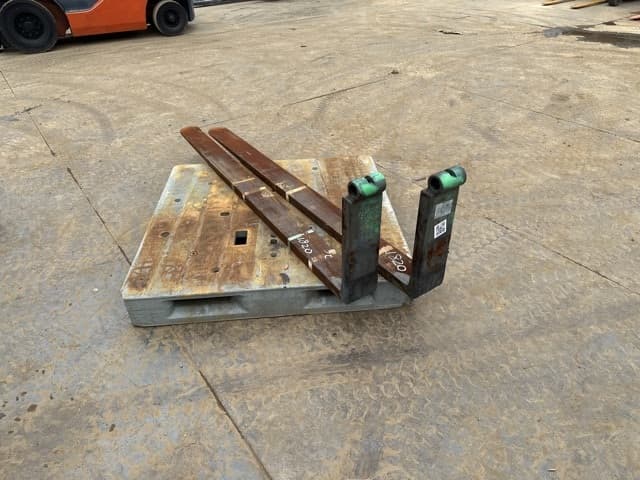 FORKLIFT NAIL — Auction (lot 8461-16557)