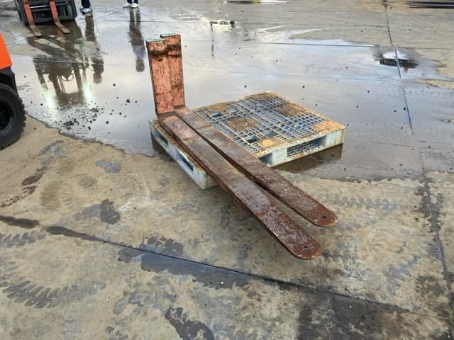 FORKLIFT NAIL — Auction (lot 8461-16560)