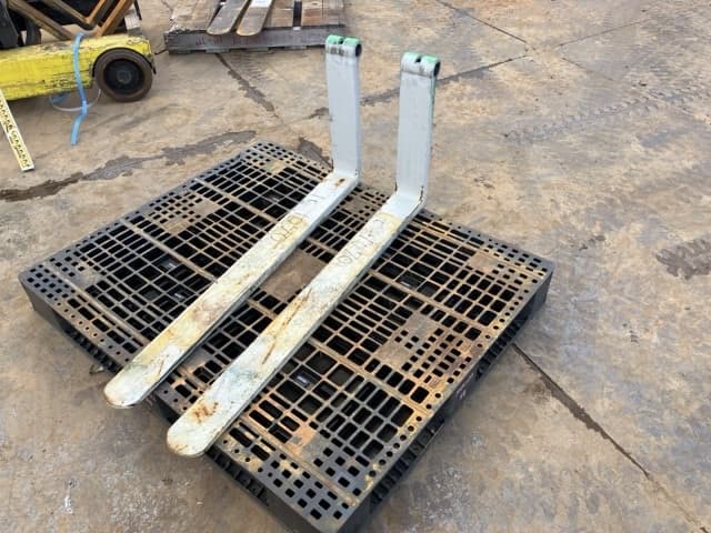 FORKLIFT NAIL — Auction (lot 8461-16562)