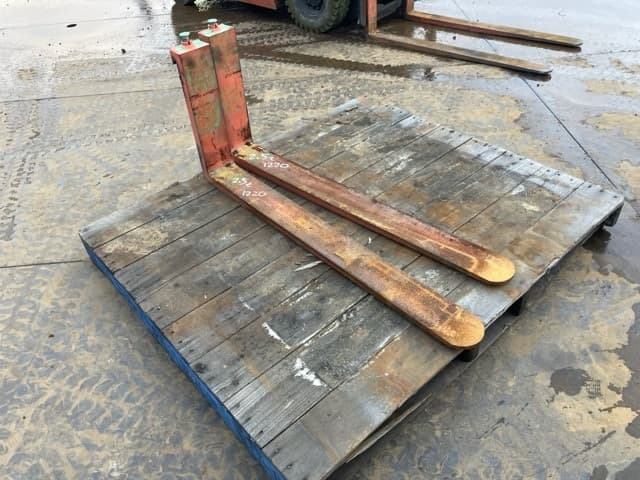 FORKLIFT NAIL — Auction (lot 8461-16564)