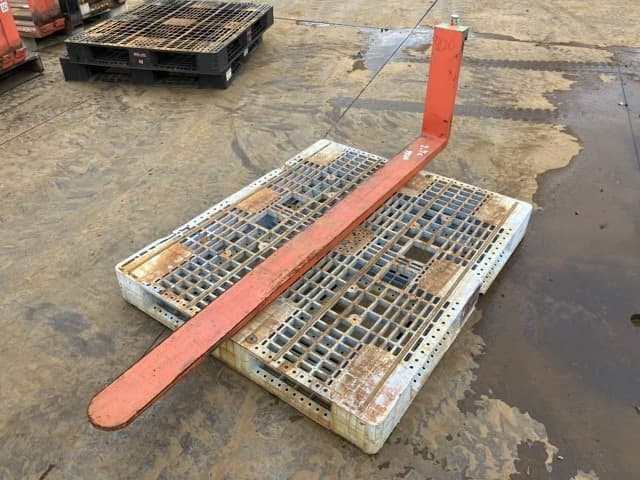 FORKLIFT NAIL — Auction (lot 8461-16568)