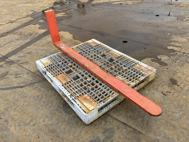 FORKLIFT NAIL — Auction (lot 8461-16568)