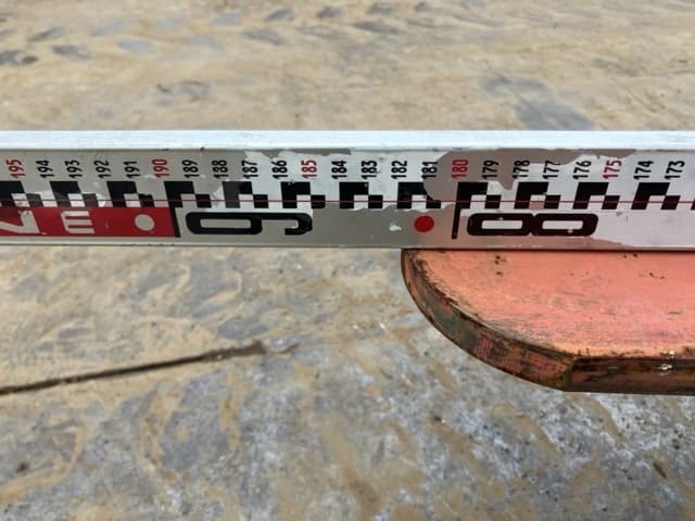 FORKLIFT NAIL — Auction (lot 8461-16568)