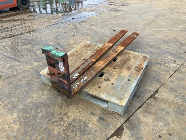 FORKLIFT NAIL — Auction (lot 8461-16570)