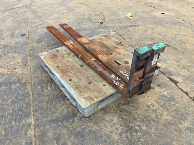 FORKLIFT NAIL — Auction (lot 8461-16570)