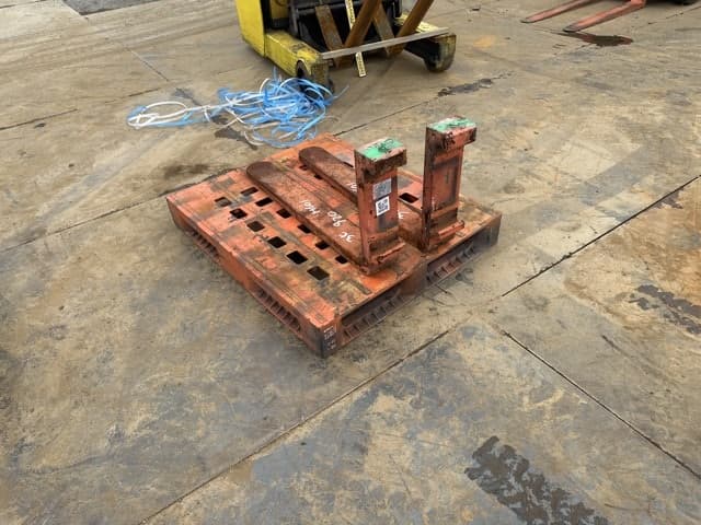 FORKLIFT NAIL — Auction (lot 8461-16571)