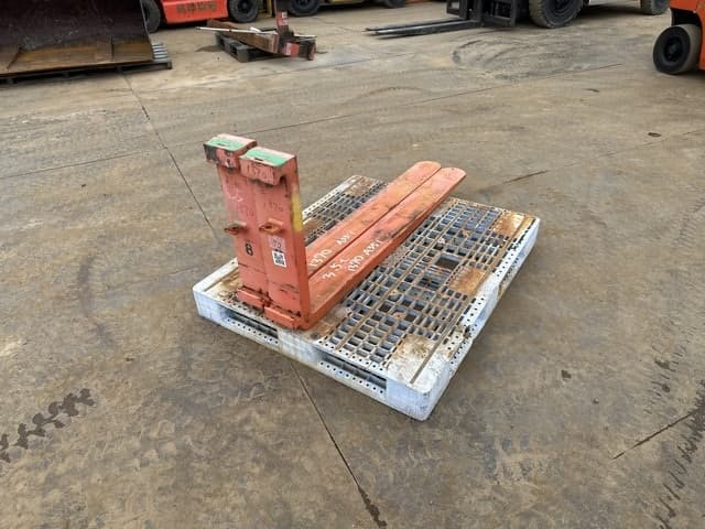 FORKLIFT NAIL — Auction (lot 8461-16572)