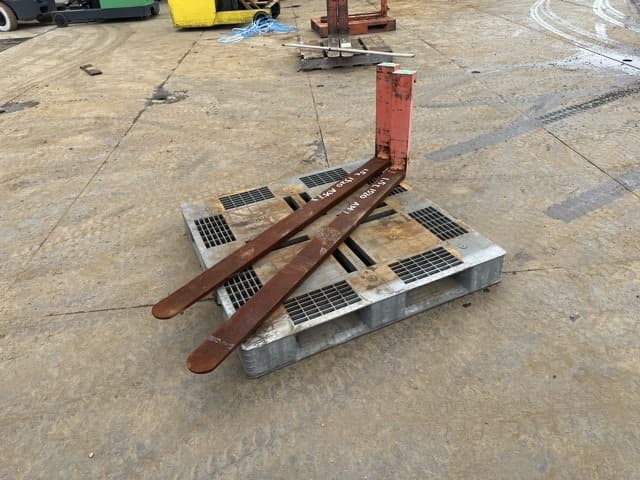 FORKLIFT NAIL — Auction (lot 8461-16573)