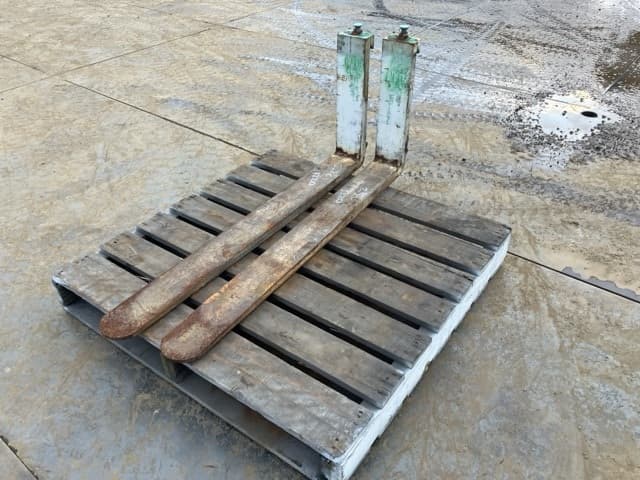 FORKLIFT NAIL — Auction (lot 8461-16575)
