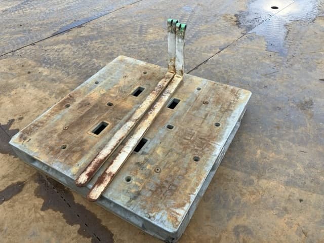FORKLIFT NAIL — Auction (lot 8461-16578)