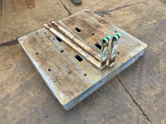 FORKLIFT NAIL — Auction (lot 8461-16578)