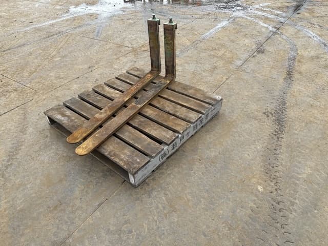 FORKLIFT NAIL — Auction (lot 8461-16581)