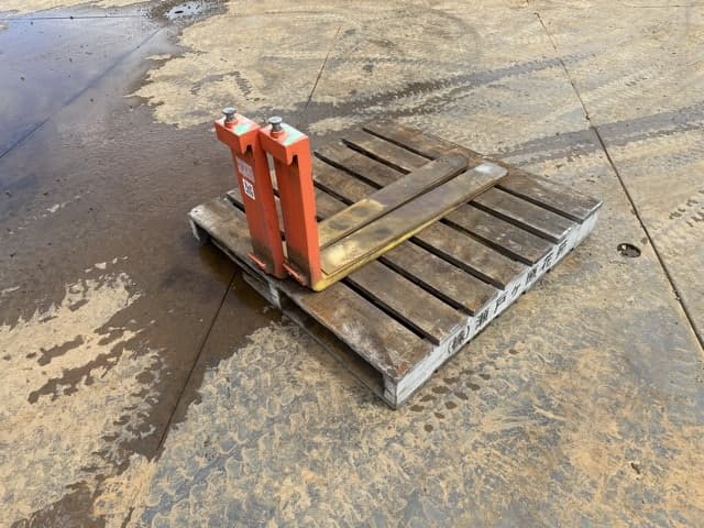 FORKLIFT NAIL — Auction (lot 8461-16583)