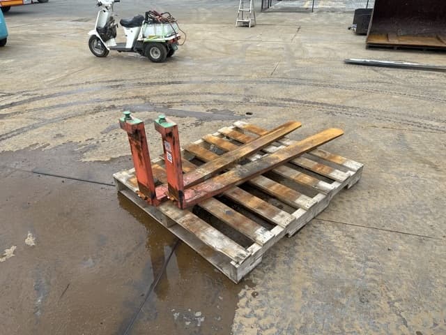 FORKLIFT NAIL — Auction (lot 8461-16584)