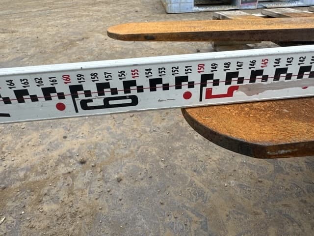 FORKLIFT NAIL — Auction (lot 8461-16584)