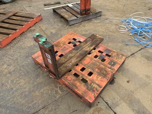 FORKLIFT NAIL — Auction (lot 8461-16586)