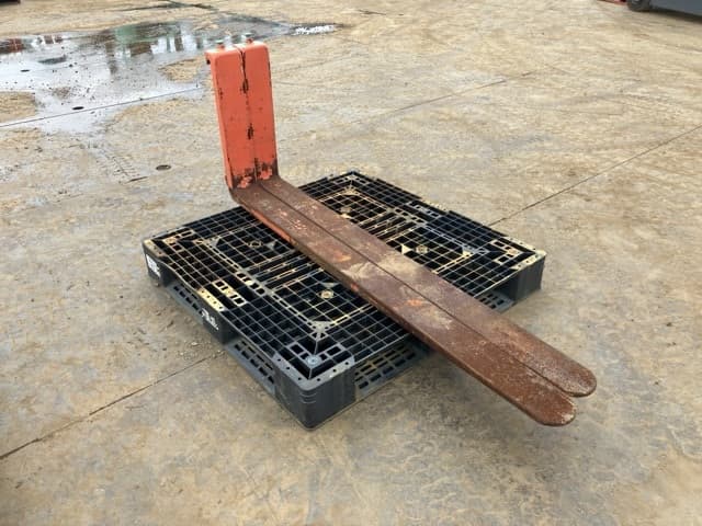FORKLIFT NAIL — Auction (lot 8461-16587)