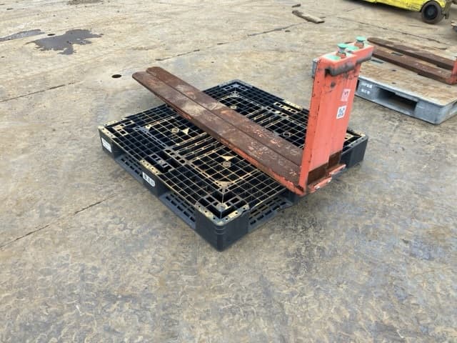 FORKLIFT NAIL — Auction (lot 8461-16587)