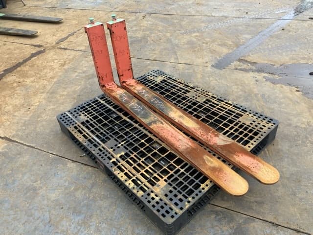 FORKLIFT NAIL — Auction (lot 8461-16588)