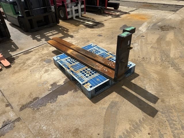 FORKLIFT NAIL — Auction (lot 8461-16592)