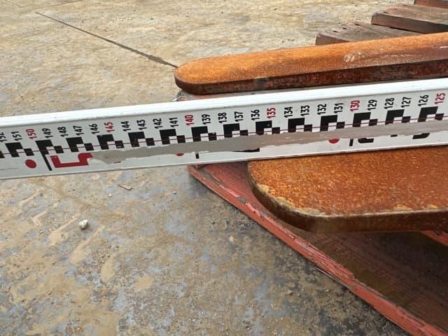 FORKLIFT NAIL — Auction (lot 8461-16594)