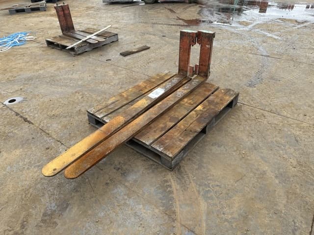 FORKLIFT NAIL — Auction (lot 8461-16595)