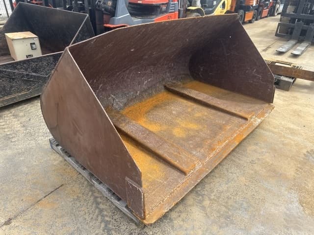 KENKI ATTACHMENT ETC — Auction (lot 8461-16598)