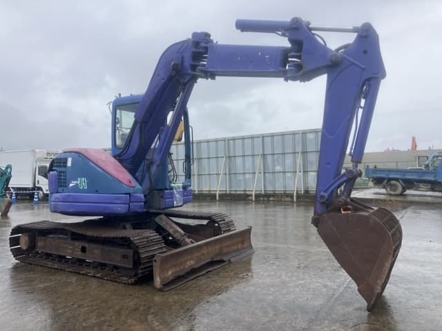 EXCAVATOR — Auction (lot 8461-168)