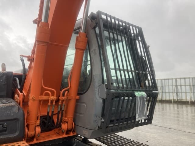 EXCAVATOR — Auction (lot 8461-172)