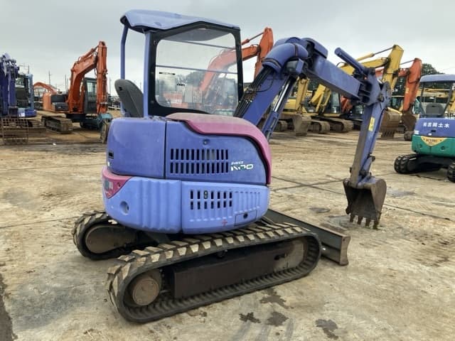MINI EXCAVATOR — Auction (lot 8461-174)